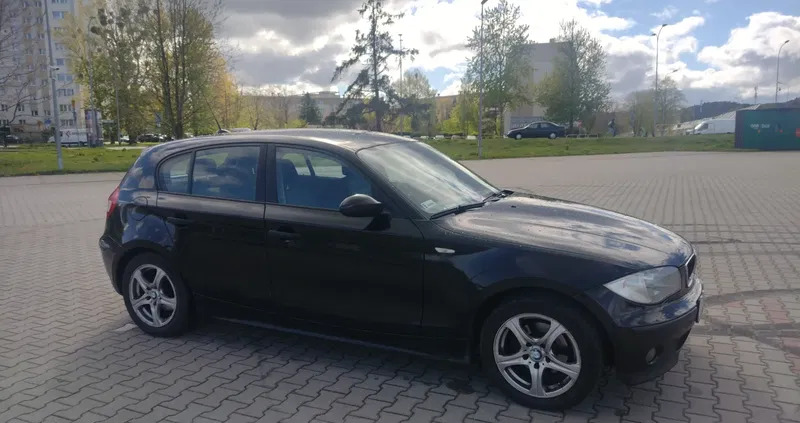 samochody osobowe BMW Seria 1 cena 12500 przebieg: 242000, rok produkcji 2006 z Gdańsk